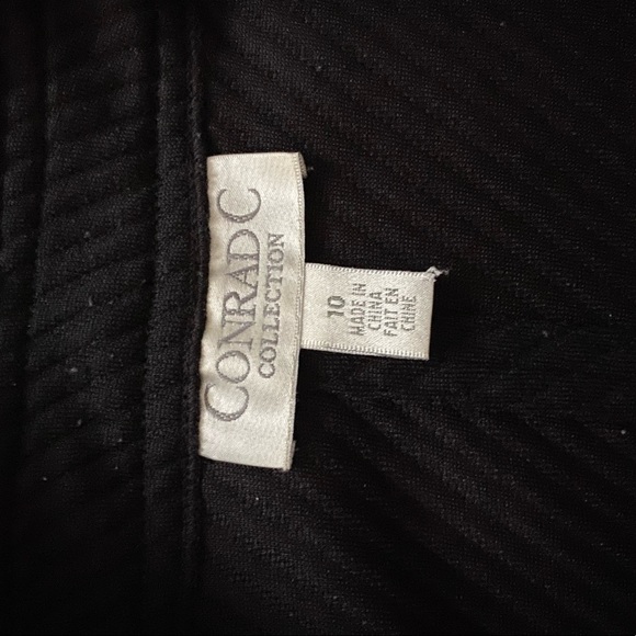 ConradC Collection Women’s Blazer, 2-button - Picture 2 of 10